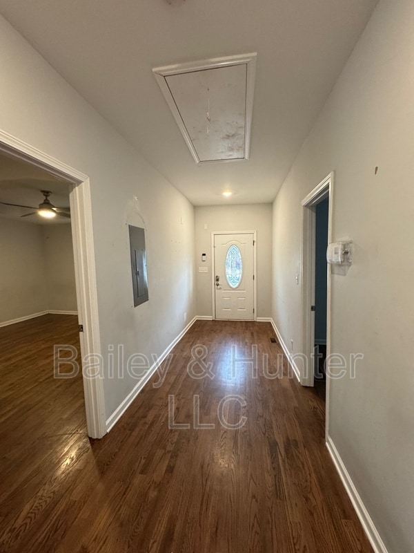 Building Photo - 85 Meldon Ave SE