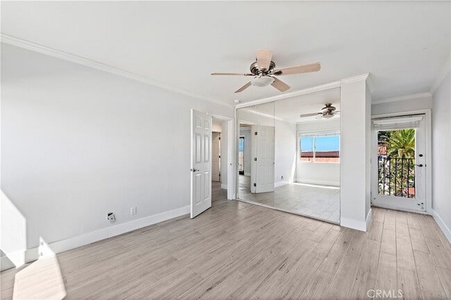 Building Photo - 2037 S Coast Hwy