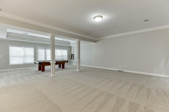 Building Photo - 9345 Riverclub Pkwy