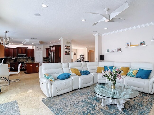Building Photo - 4973 SW 158th Way