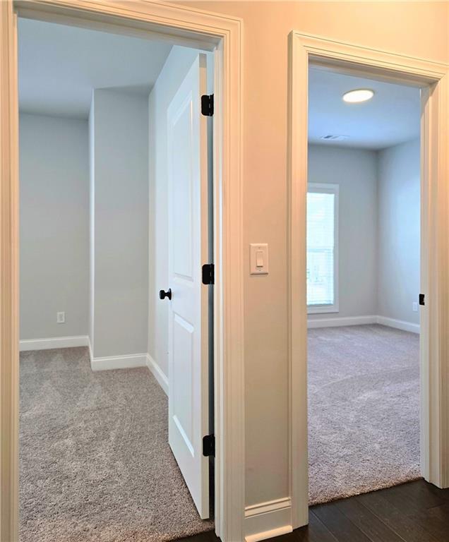 Building Photo - 163 Basil St