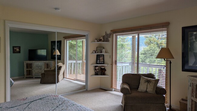 Building Photo - Furnished Mountain Oasis in Felton!
