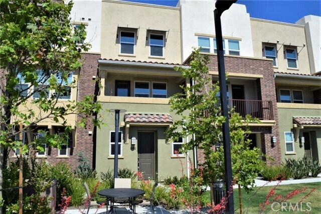 Building Photo - 5952 Spring St