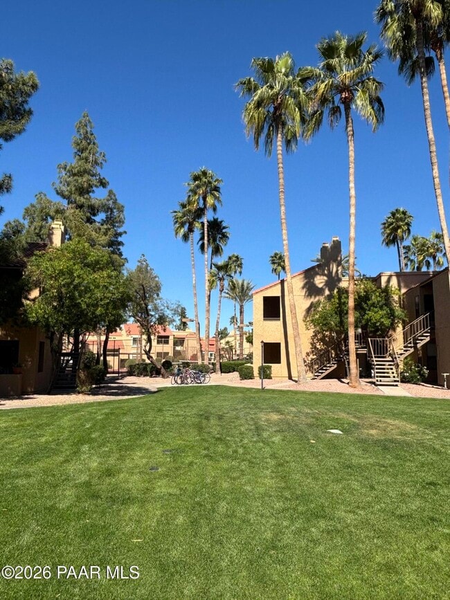 Building Photo - 8787 E Mountain View Rd