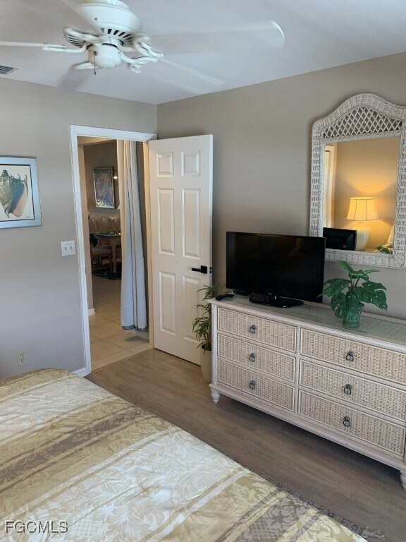 Building Photo - 12191 Kelly Sands Way