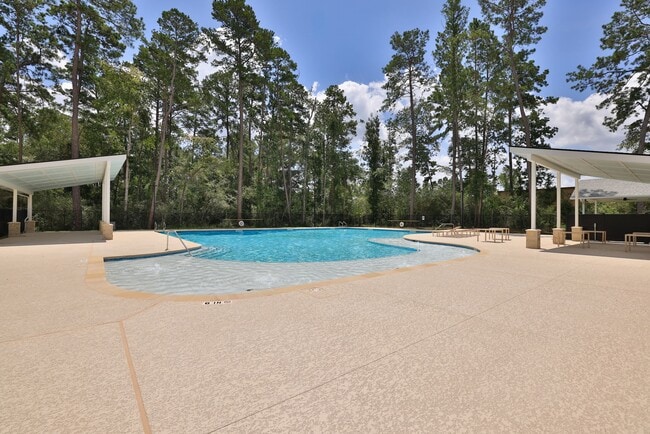 Building Photo - 42124 MISTERIO HILLS RD