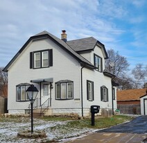 Exterior - 3352 S Schauer Ave