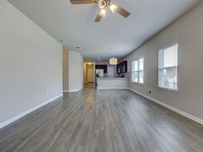 Building Photo - 2028 Birkby Ct