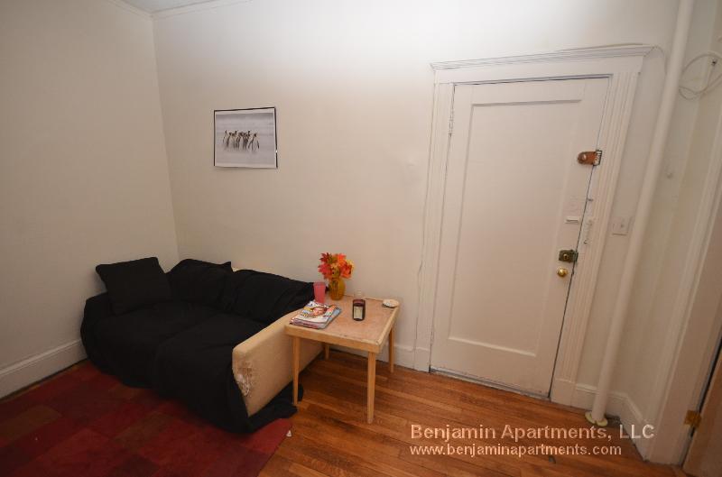 Building Photo - 1820 Commonwealth Ave