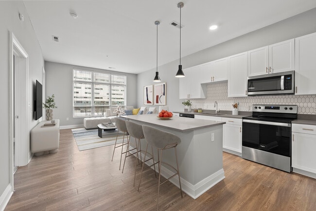 Building Photo - High and Cherry