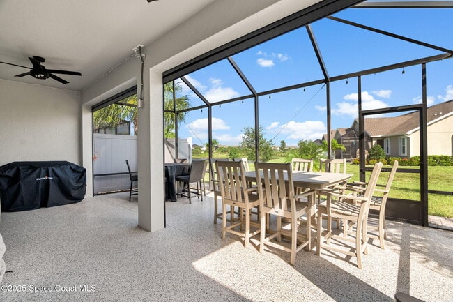 Building Photo - 2718 Addison Dr