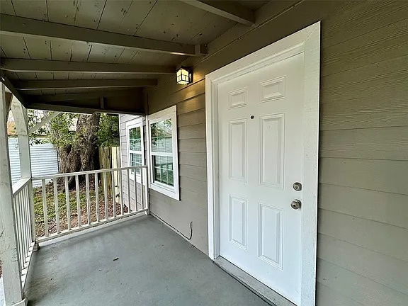 Building Photo - 4211 5th St