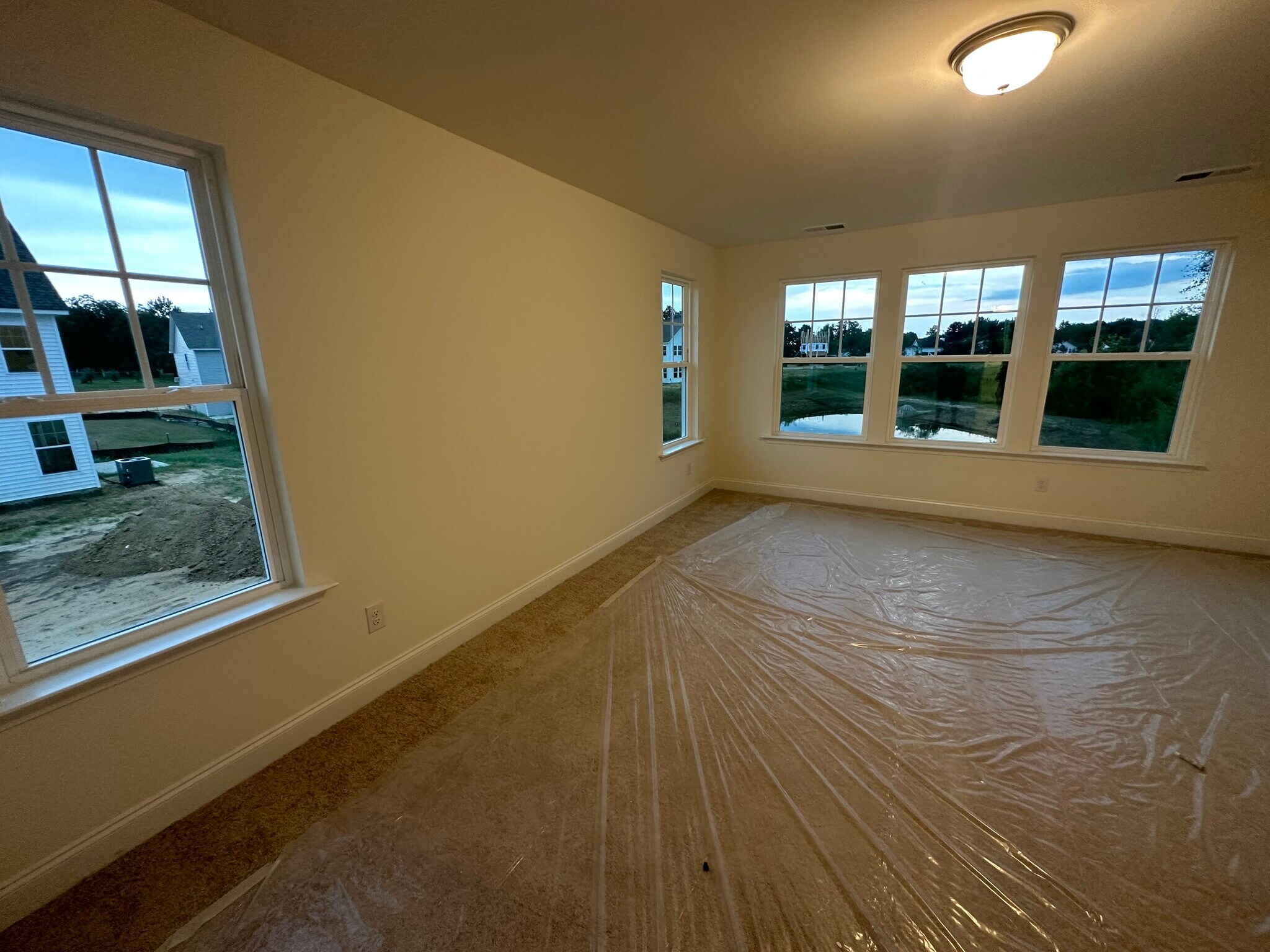 Building Photo - 38 Nailsworth St