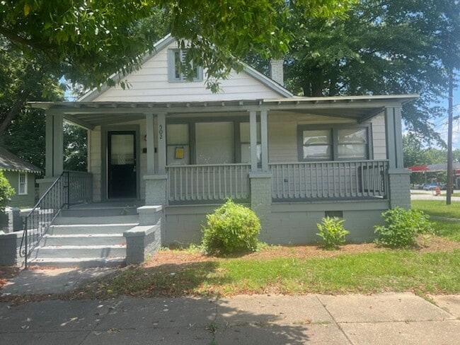 Building Photo - 502 3rd Ave