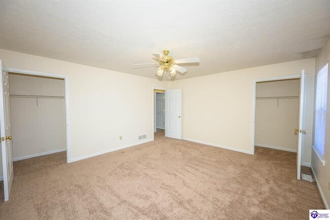 Building Photo - 132 Pointers Ct