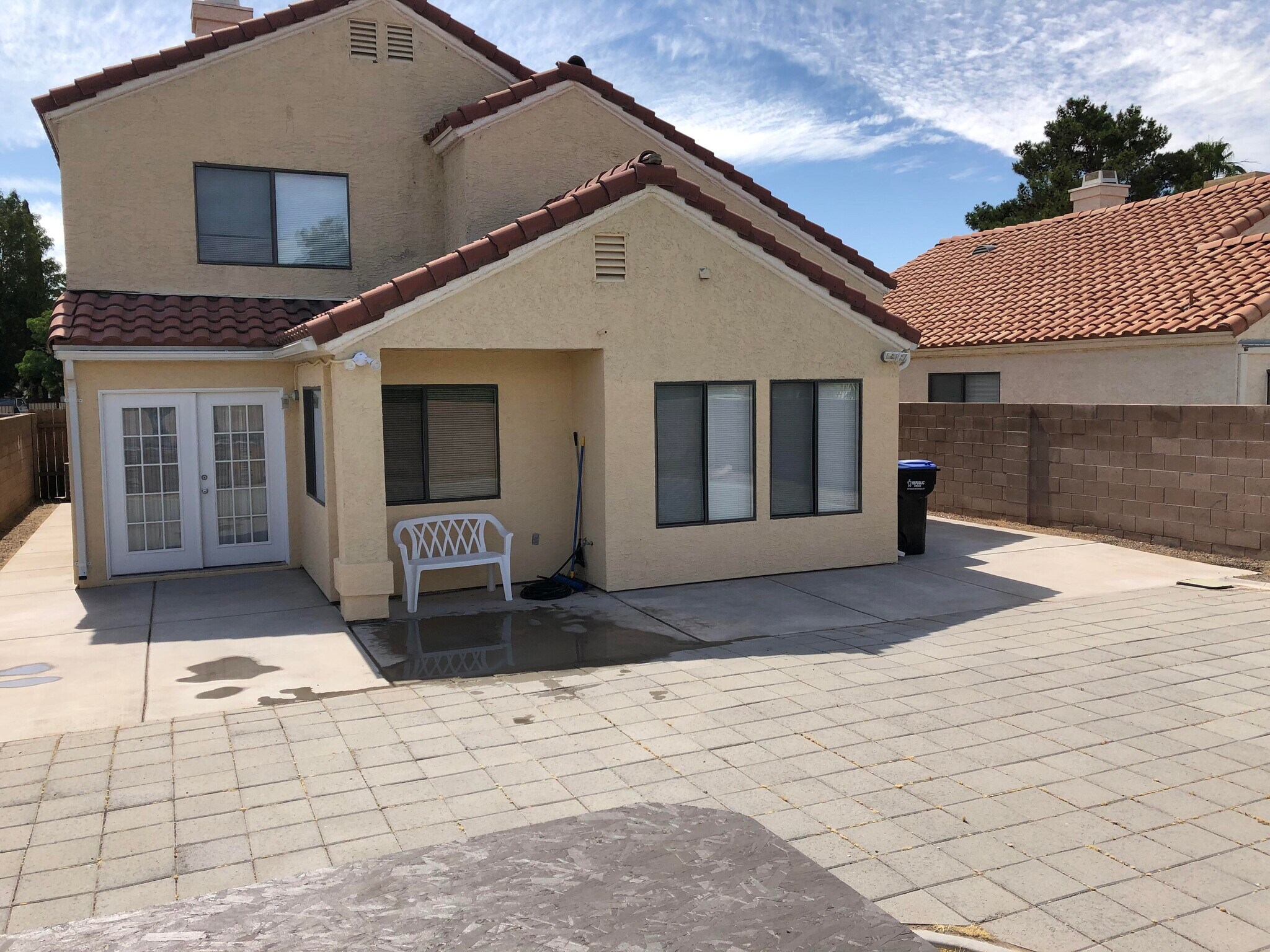 Building Photo - 147 Coventry Dr