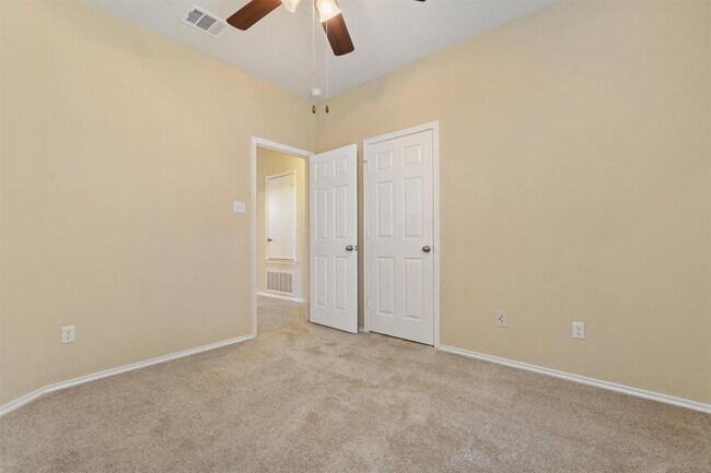 Building Photo - 230 Nectar Dr
