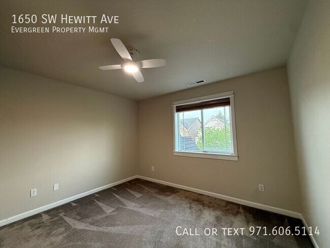 Building Photo - 1650 SW Hewitt Ave