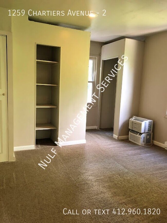 Building Photo - 2 Bed, 1 Bath unit in Crafton Heights