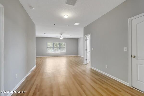 Building Photo - 6132 White Tip Rd