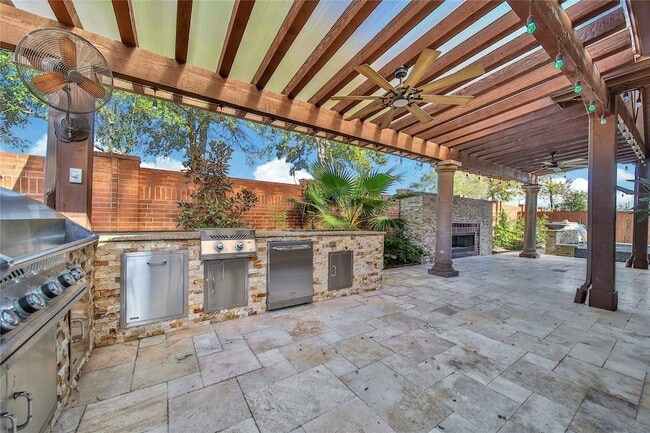 Building Photo - 22714 Alderdale Ln