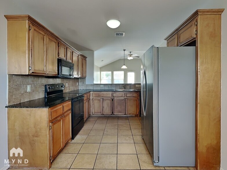 Building Photo - 14617 Moon Daisy Dr