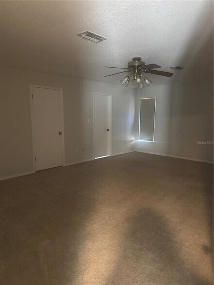 Building Photo - 8320 Sanden Dr