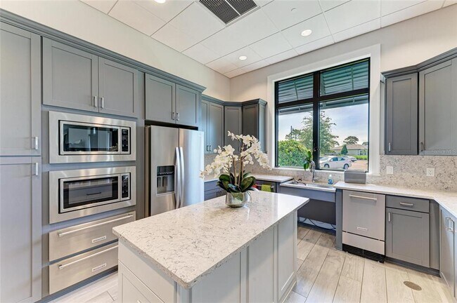 Building Photo - 14672 Misty Pond Lp