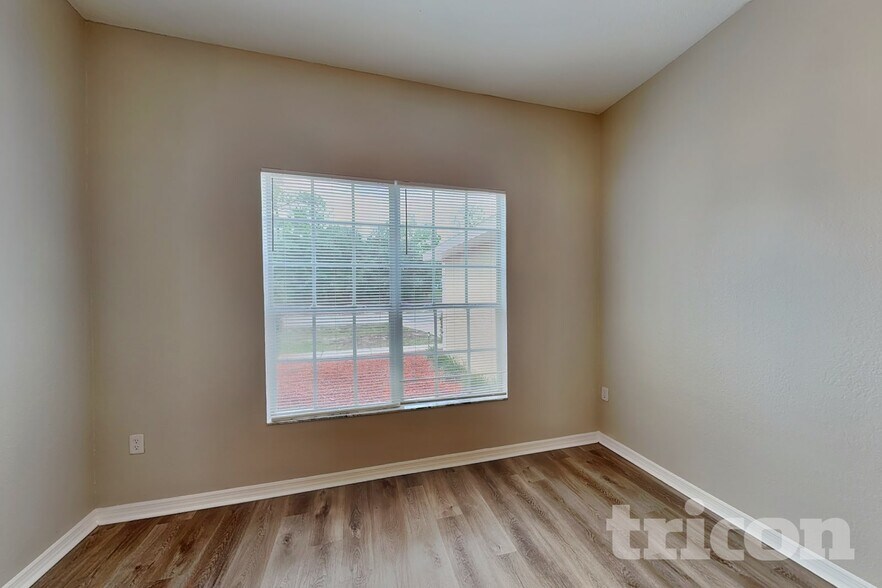 Building Photo - 8 Matricaria Ct