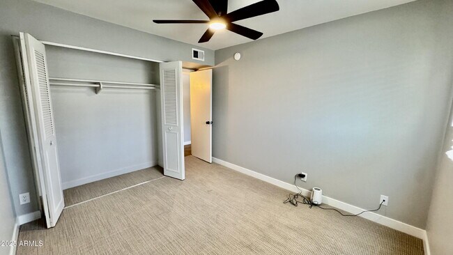 Building Photo - 8516 E McDonald Dr