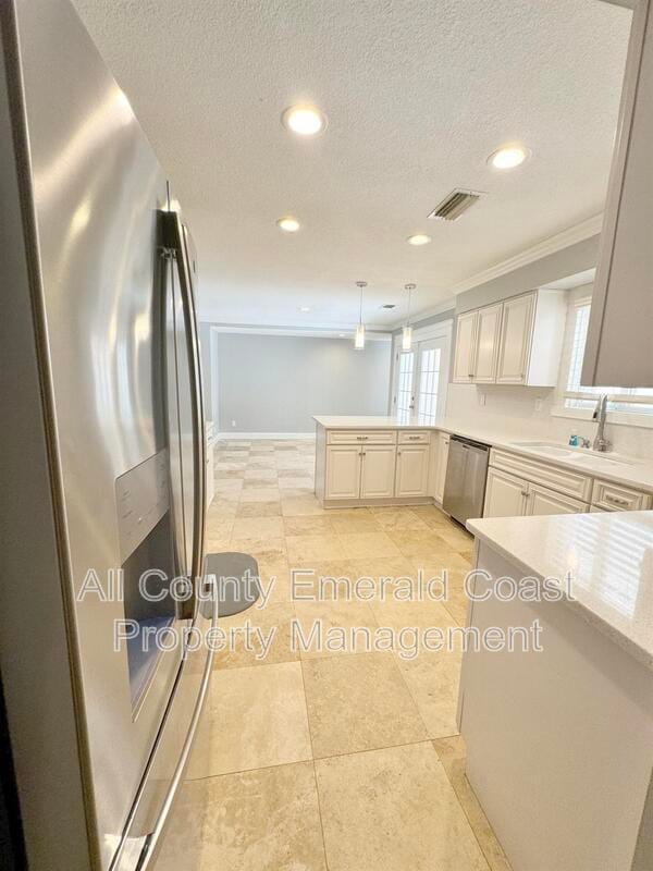 Building Photo - 847 Kell Aire Dr