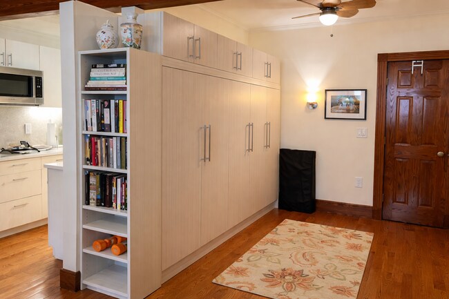 Building Photo - 178 Commonwealth Ave