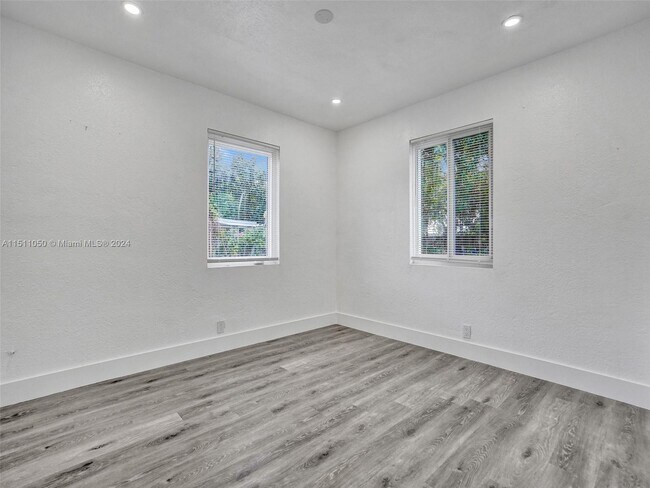 Building Photo - 106 Edmund Rd