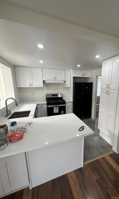 Building Photo - 1798 Sherbrooke St