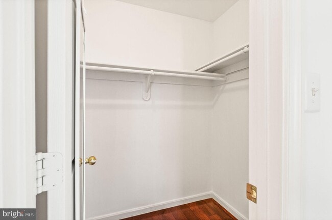 Building Photo - 11070 Clovertree Ct