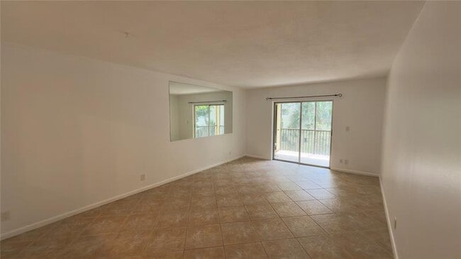 Building Photo - 251 S Cypress Rd
