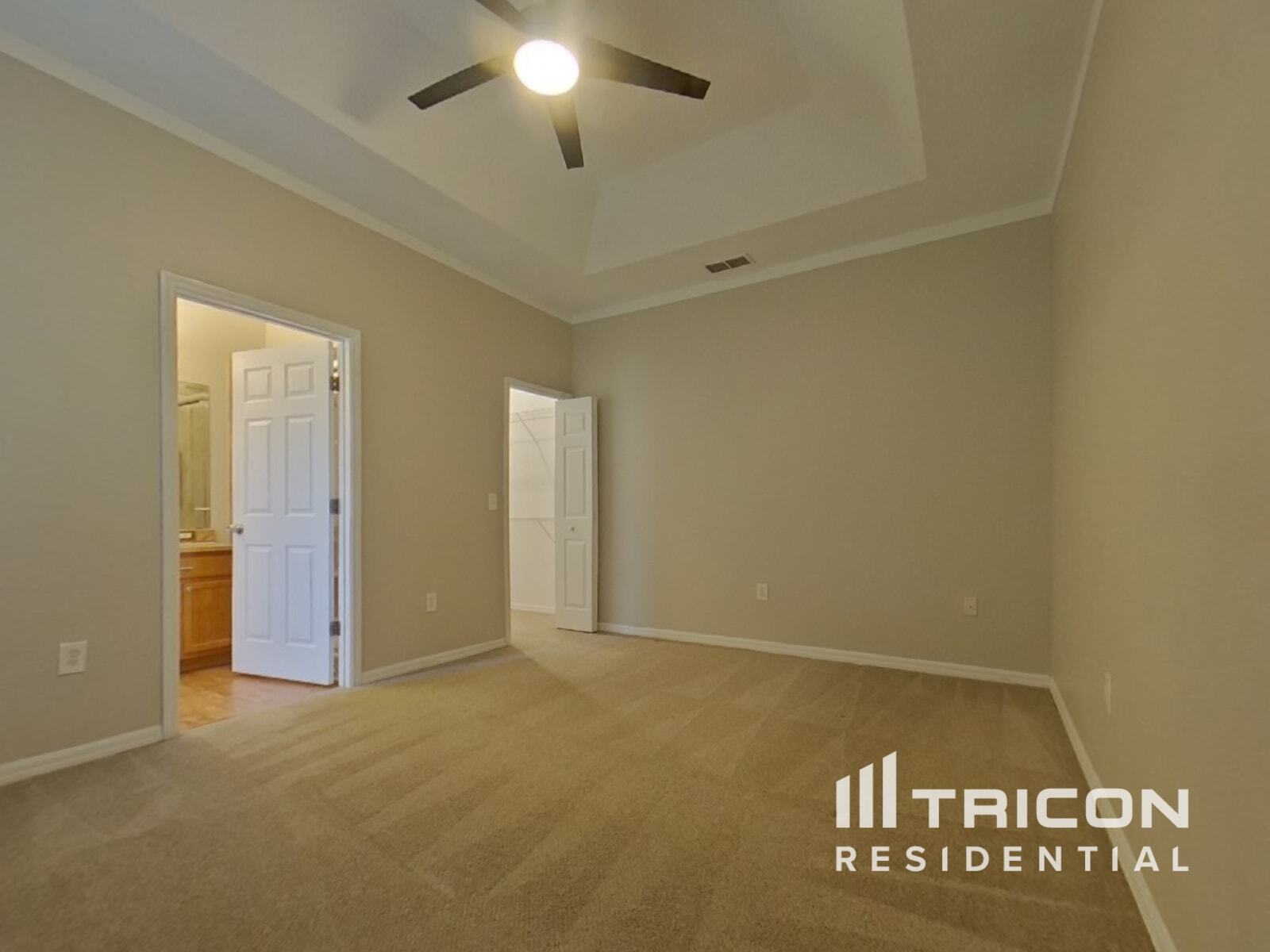 Building Photo - 1692 Brolga St