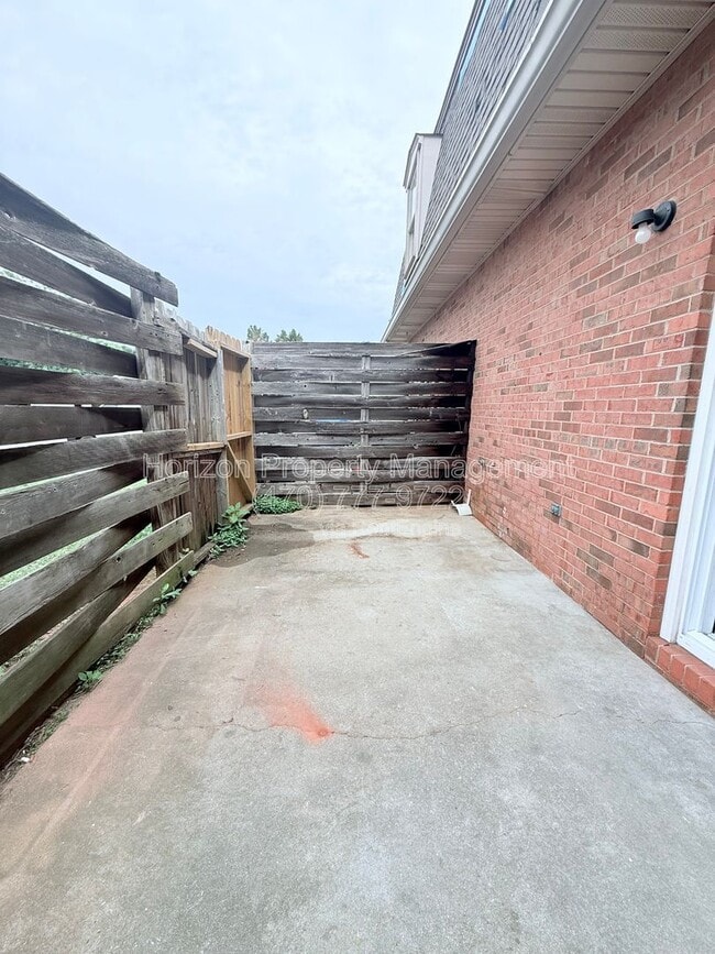 Building Photo - 3730 Old Flowery Branch Rd