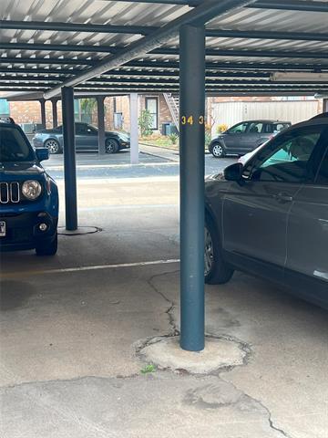 Building Photo - 6017 E University Blvd