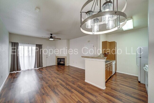 Building Photo - First Floor Corner 2 bed/2bath unit by Buckley SFB! Deeded Parking Right in Front!