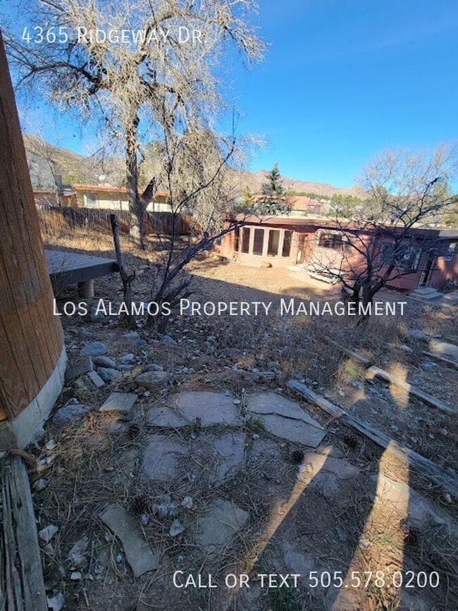 Building Photo - 4365 Ridgeway Dr