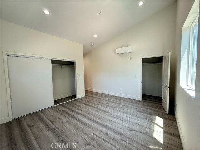 Building Photo - 19515 Cantara St
