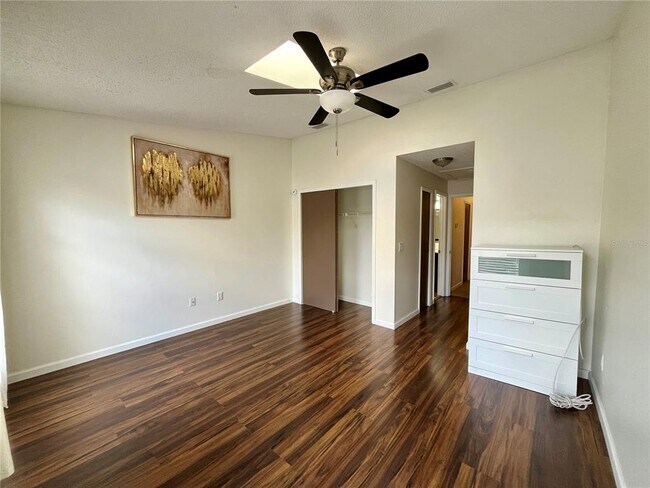 Building Photo - 7618 Colonial Ct