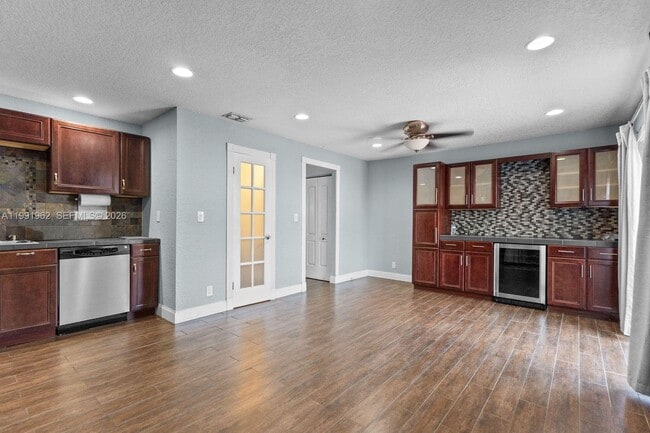 Building Photo - 8069 SW 18th Ct