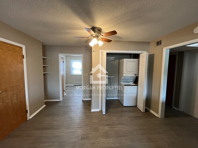 Building Photo - 6107 W 25th St