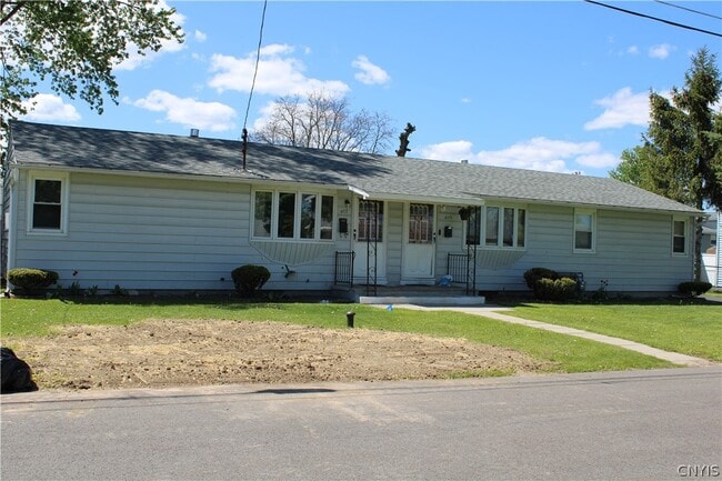 Building Photo - 417 Hazelhurst Ave