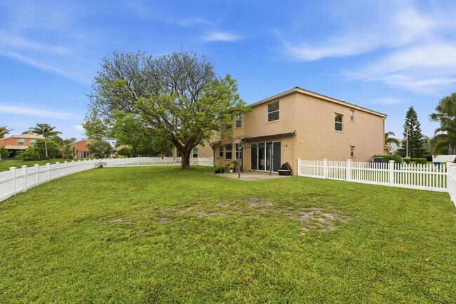 Building Photo - 2753 Misty Oaks Cir
