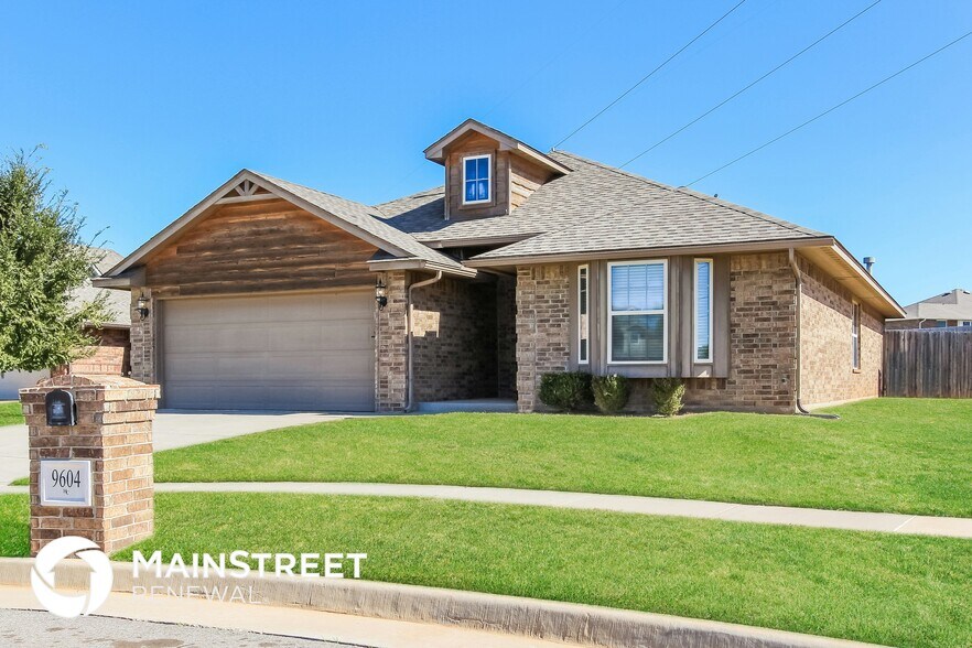 Building Photo - 9604 Wessex Dr