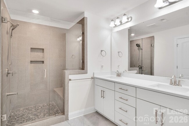 Building Photo - 11715 Clems Branch Dr