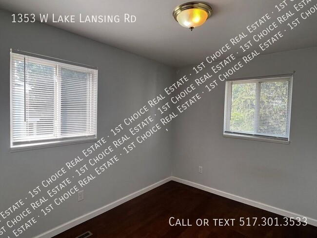 Building Photo - 1353 W Lake Lansing Rd
